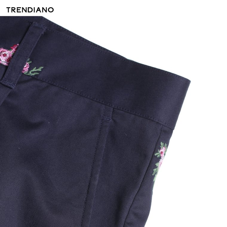 【多件多折】TRENDIANO直筒纯棉刺绣中腰短裤3152061620