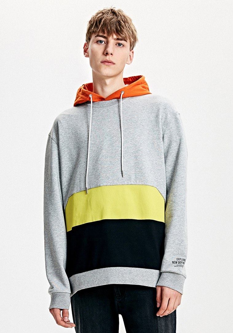 trendiano男装秋装撞色字母棉质套头卫衣外套男3gc304753p