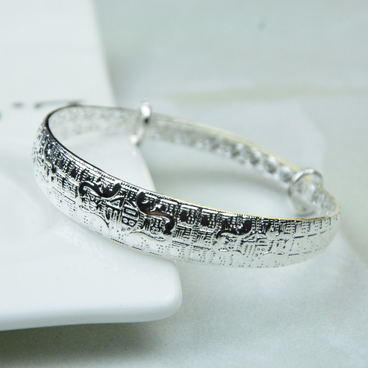 银色 假银珠宝首饰 道具仿真装饰品 成人戴时尚饰品手镯 流行首饰_7折