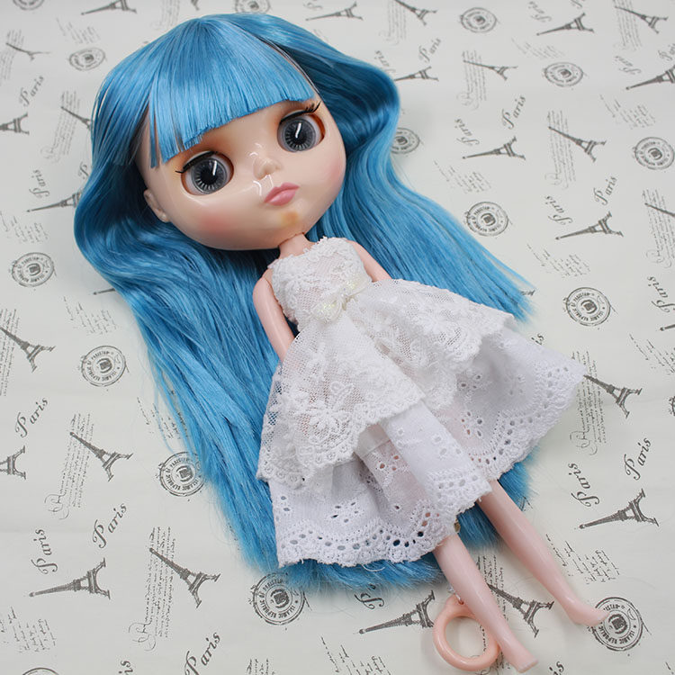 blythe小布娃娃 正版日本丝 蓝色刘海长直发 白肌裸娃