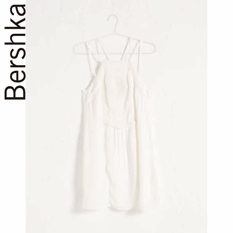 Bershka BSK 前身刺绣吊带连衣裙 05483188