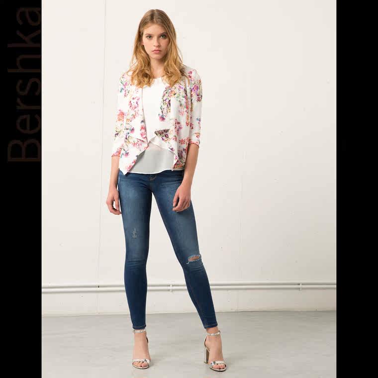 Bershka Bershka 花朵印花休闲西服 05964966