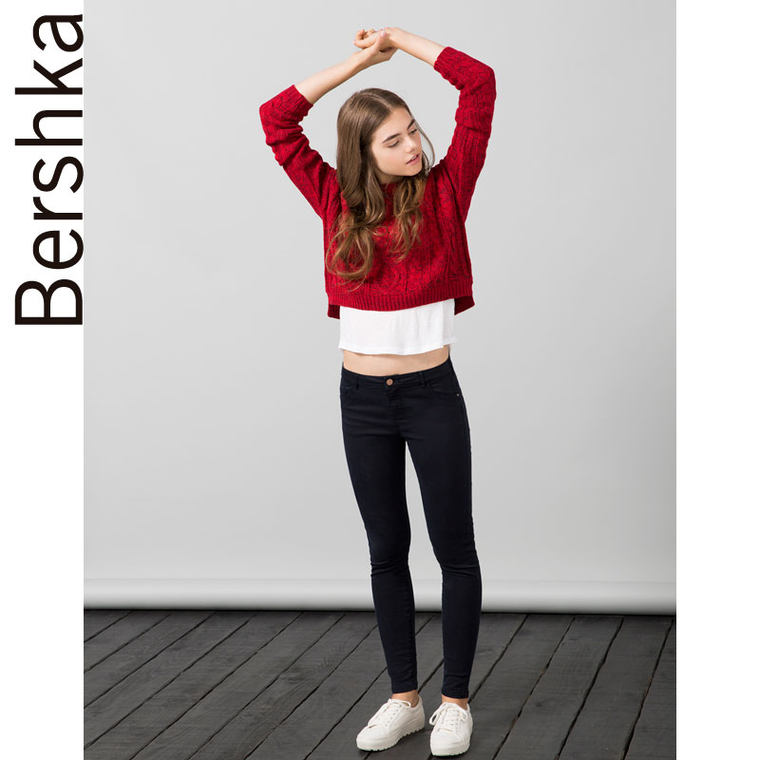 Bershka BSK 针织短款上衣 01796843