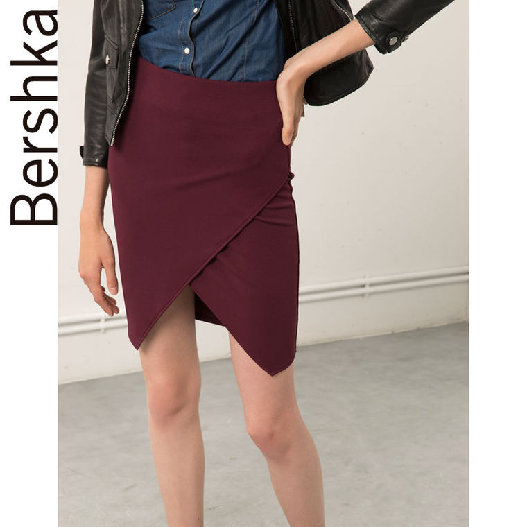 Bershka Bershka 交叉带装饰短裙 05557187