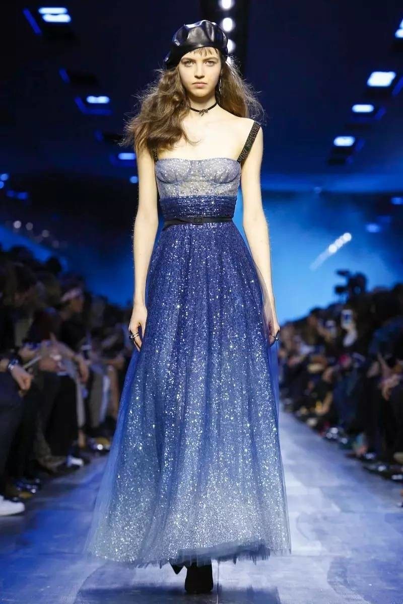 仙女裙变成新潮流,dior秀教你怎么穿