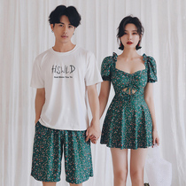 Retro couple swimsuit one-piece skirt dark green vacation suit thin cover belly seaside beach men and women couple wear