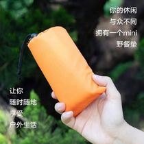 Seaside beach mat ultra-thin waterproof sand-proof thickened light outdoor picnic mat increased moisture-proof foldable lawn mat