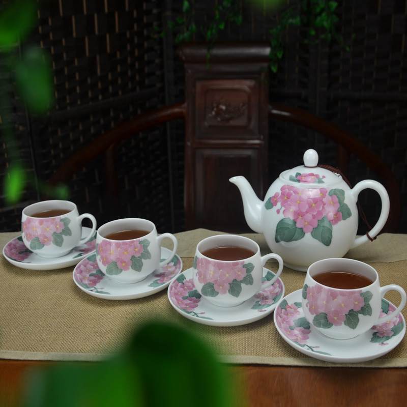 The Under glaze color porcelain kung fu tea set hand - made of high - capacity 9 cups and saucers office home tea gifts