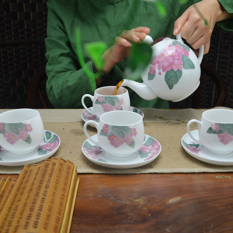 The Under glaze color porcelain kung fu tea set hand - made of high - capacity 9 cups and saucers office home tea gifts