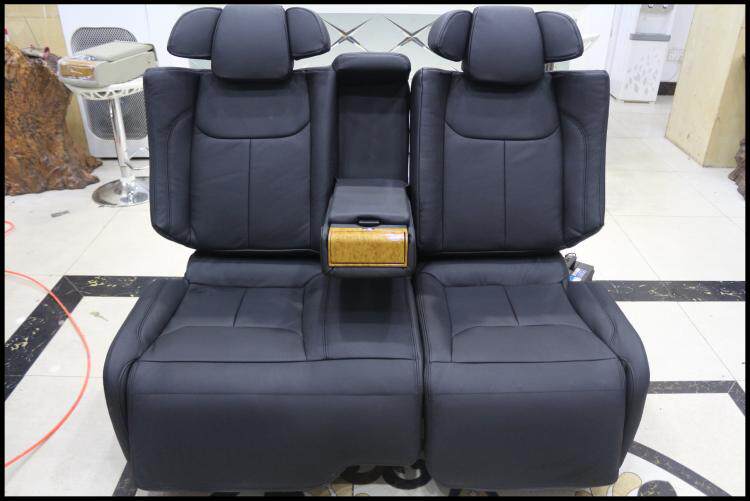 奔驰e好还是雷克萨斯e_奔驰e_奔驰e级(进口) 2014款 e 400 敞篷版