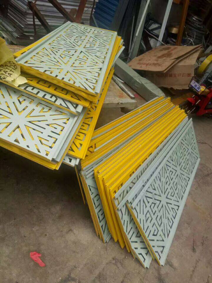 彩钢广告扣板镂空吊顶广告底板门头招牌板铝扣板酒店商场广告牌50