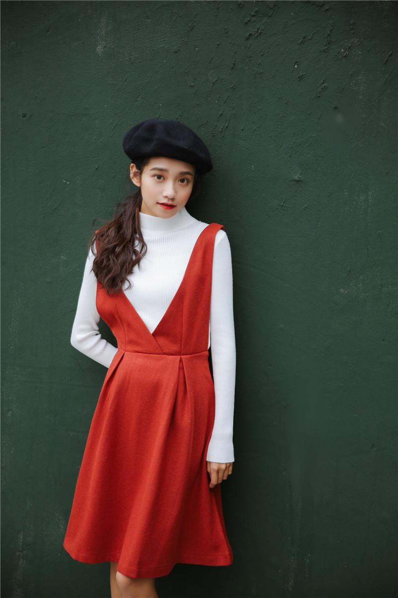 8058实拍2017冬新款韩版学院百搭背带裙 连衣裙女 定价不低于64元