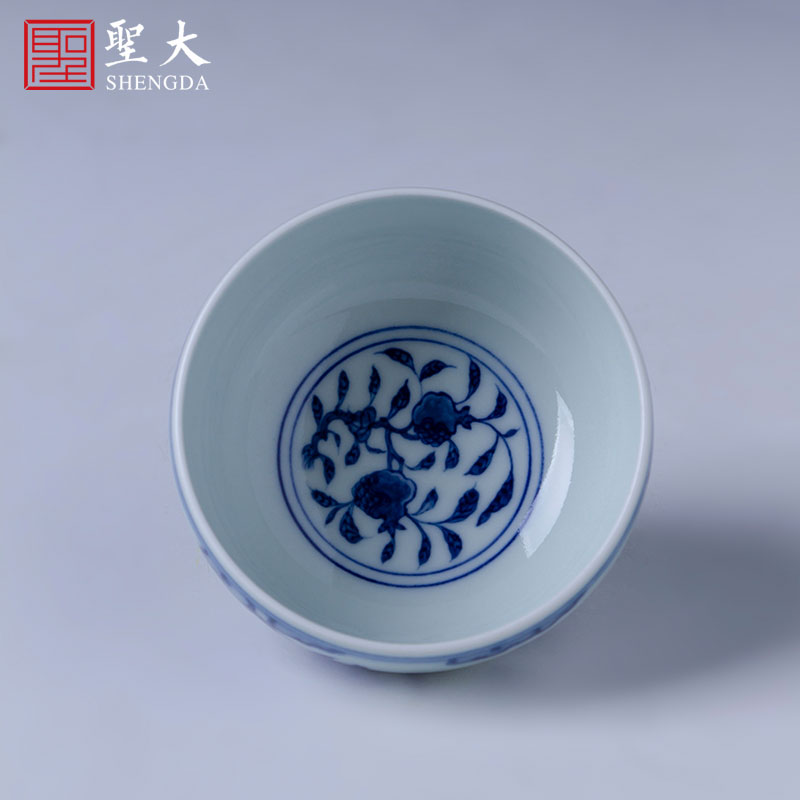 Santa teacups hand - made ceramic kung fu about blue and white flower butterfly tattoo meditation cup sample tea cup manual of jingdezhen tea service