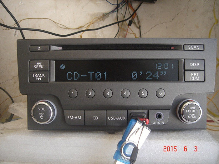 日产新骐达原车cd机,带usb,aux,可改新轩逸新骐达改家用cd机_双氙车灯