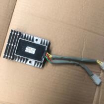 Applicable to Gwangyang CK125T-7E Road Hunter 125 CK150 voltage regulator rectifier charger new car