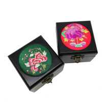 Hunan embroidery hand embroidery antique Chinese style jewelry box earrings necklace desktop storage box birthday wedding gift