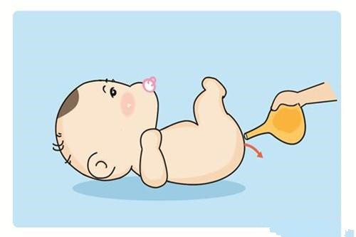 别再搞错了,这是宝宝攒肚儿,不是便秘!