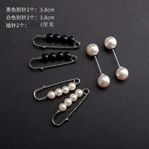 Anti-walking light nails Buttoned Pants Waistcoat SMALL DIVINER PEARL DONT STITCH THE WAIST OPENING WITH A LINE OF PIN FIXED NECKLINE CLOTHING BROOCH