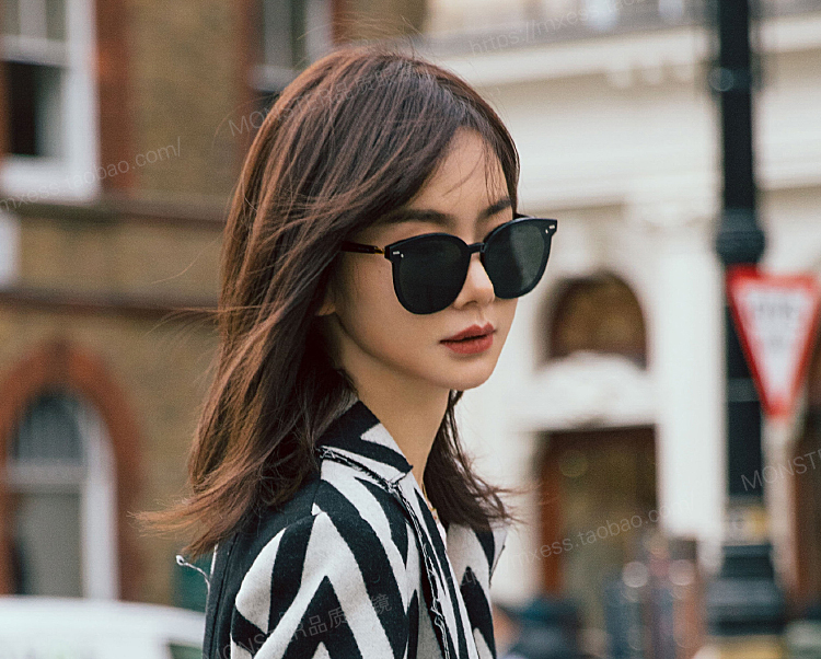 太阳镜2019新款抖音明星网红男开车眼镜街拍韩版女圆脸小脸黑墨镜