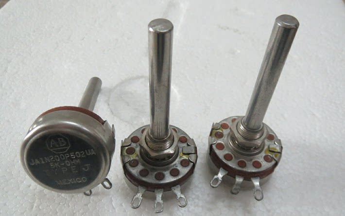 全新ab美国碳膜 单联电位器 10k 圆轴50mm