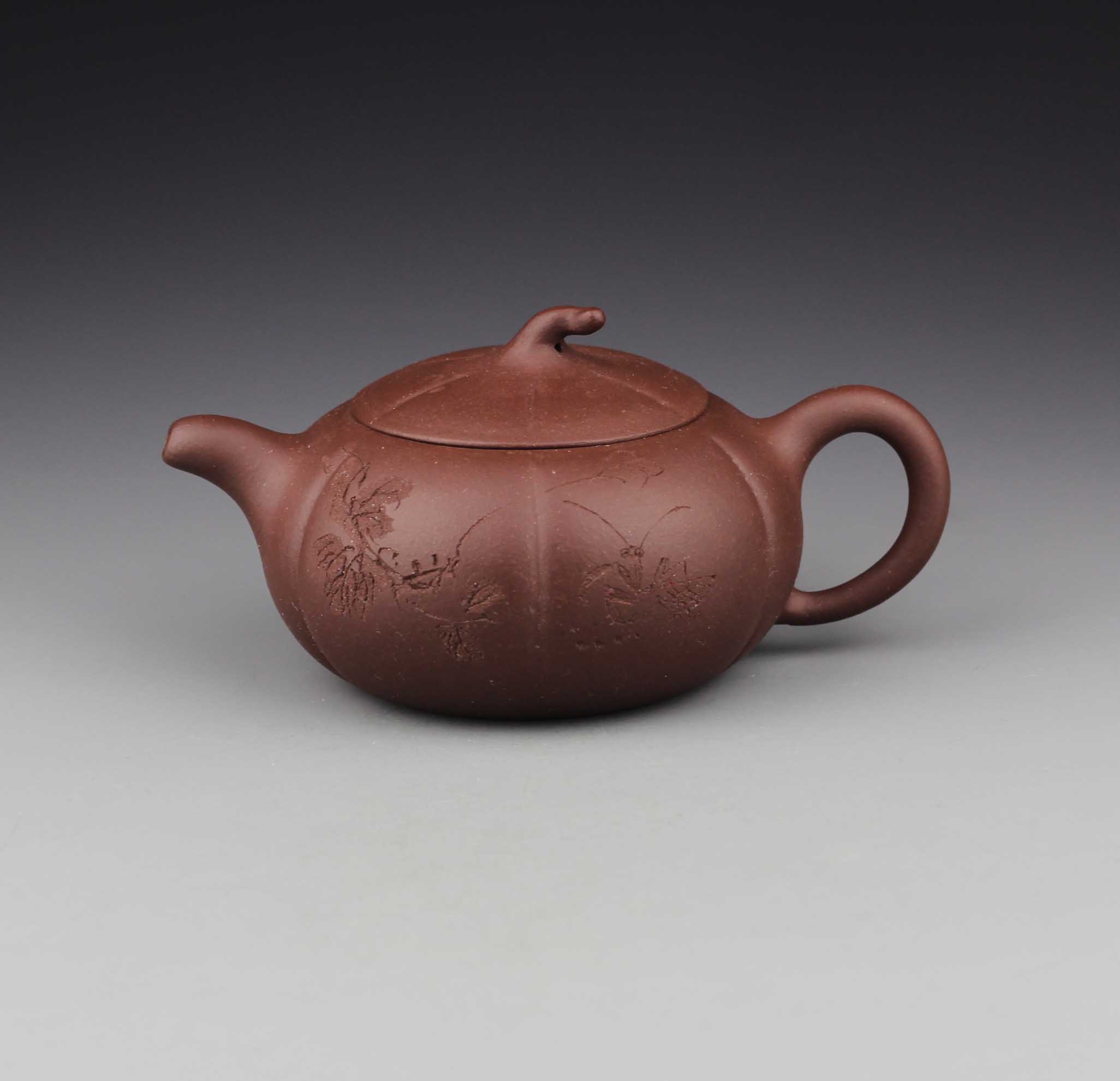 特价促销 正品宜兴紫砂 周婷 手工正品 原矿老紫泥 柿扁壶