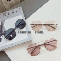 Jing Tian Zhang Xinyu The same irregular glasses frame women can be equipped with myopia glasses Net red makeup chain flat mirror