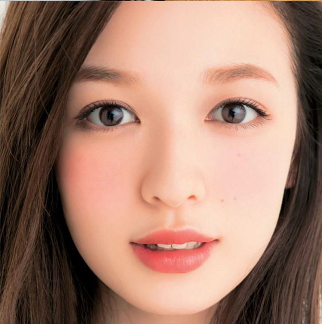 夏日妆容不只是考验脱妆