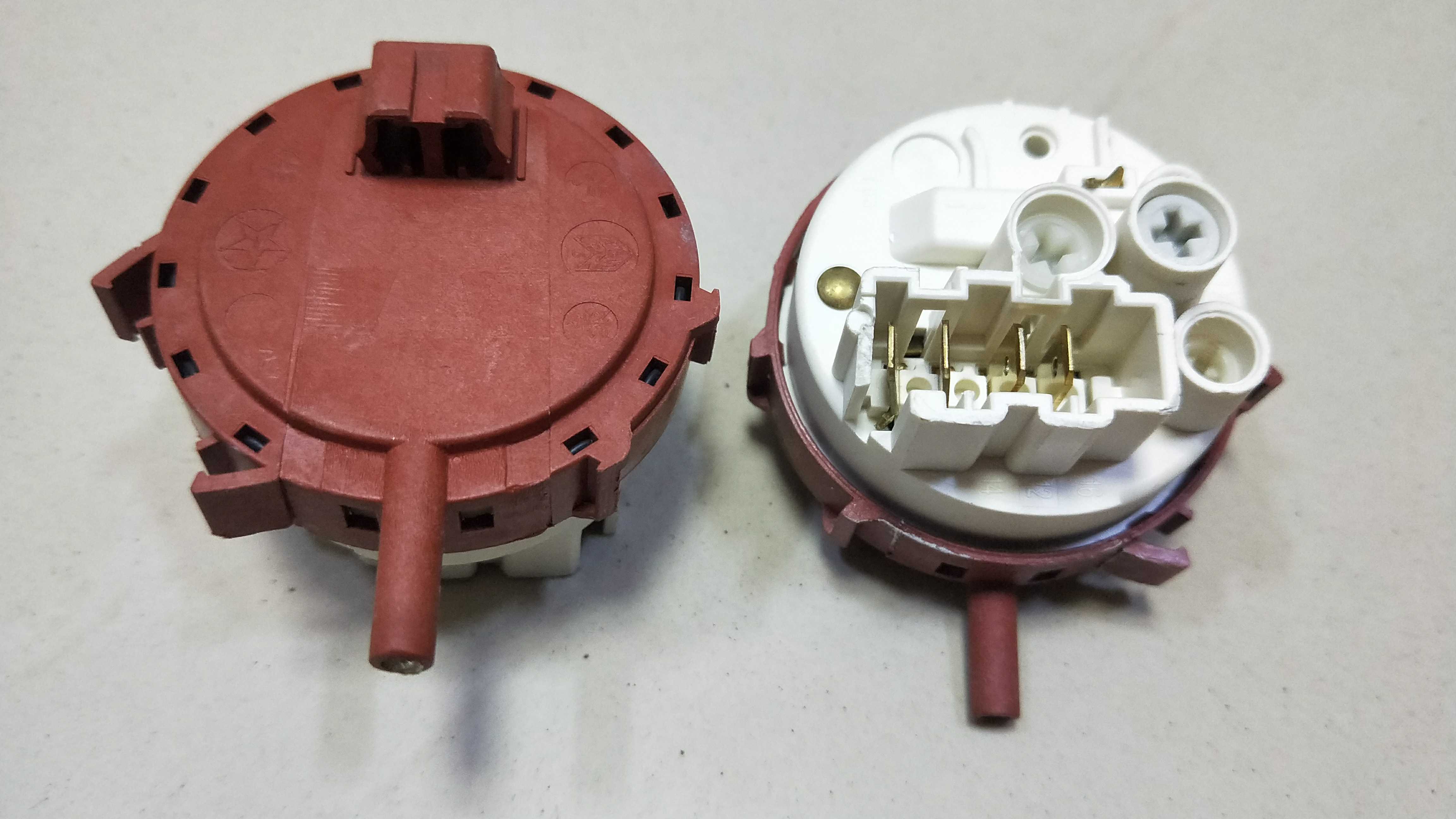 适用于海尔滚筒洗衣机xqg50-807水位传感器开关0024000144 v12945