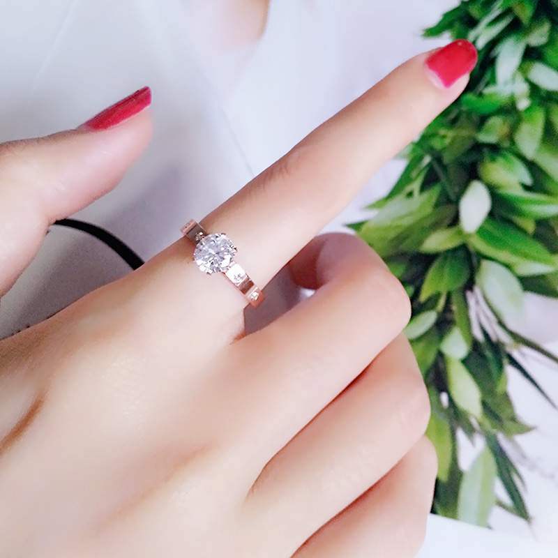 日韩潮人18k玫瑰金仿真钻石戒指女 个性百搭大气食指钻戒彩金饰品