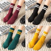 4 pairs of socks women pile socks Korean version of Harajuku wind mid-tube womens socks Four Seasons cotton socks Japanese college style stockings