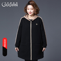 Middle-aged and elderly womens coat long winter winter style plus velvet plus fat plus size mother casual thick windbreaker 200kg