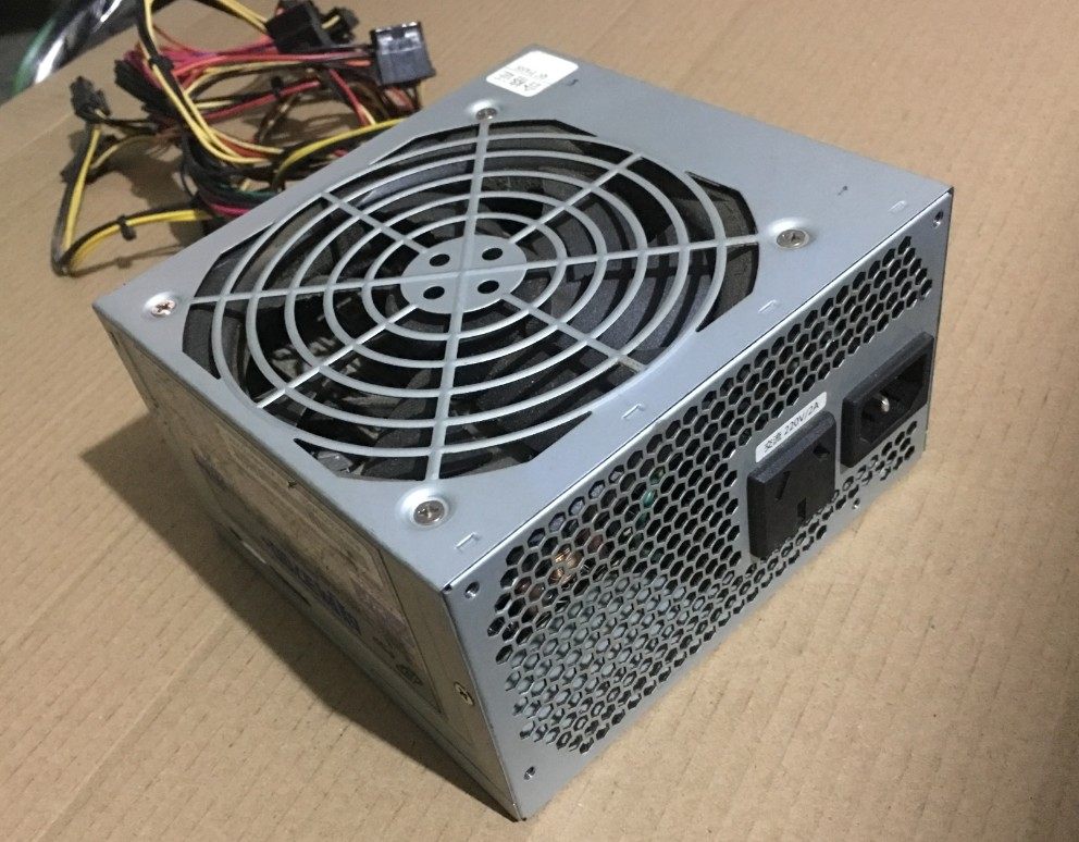 额定270w 台式机电源 全汉/大水牛/先马/鑫谷 带显卡6pin接口包邮