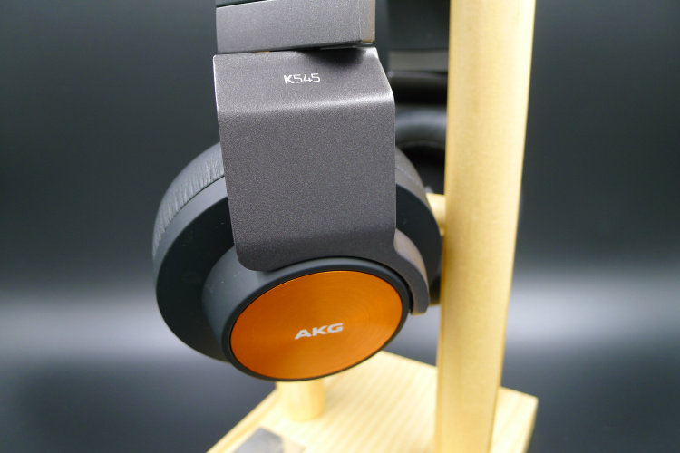 akg/爱科技 k545 头戴式hifi耳机 正品 全国联保 顺丰包邮