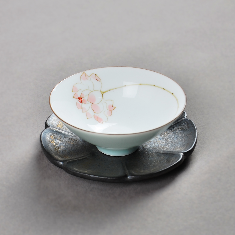 Wynn hui ceramic cups supporting up coarse pottery glaze creative kung fu tea cup pad metal tea tea taking of spare parts