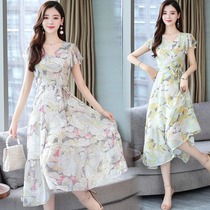 Chiffon floral short-sleeved dress 2021 summer new waist cover belly Western style loose large size slightly fat thin skirt