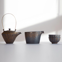 Sanzhai home gilt small cup black gold kiln into black stream gold Zen flavor simple Song wind ceramic Kung Fu Tea Tea Tea Cup