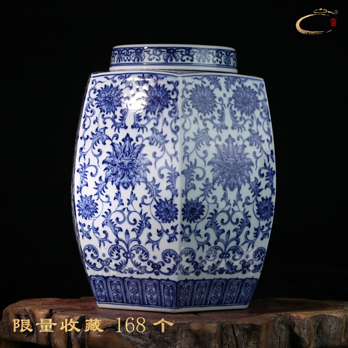 And auspicious six - party caddy fixings jingdezhen blue And white tie up branches master hand draw large tea tins gift box