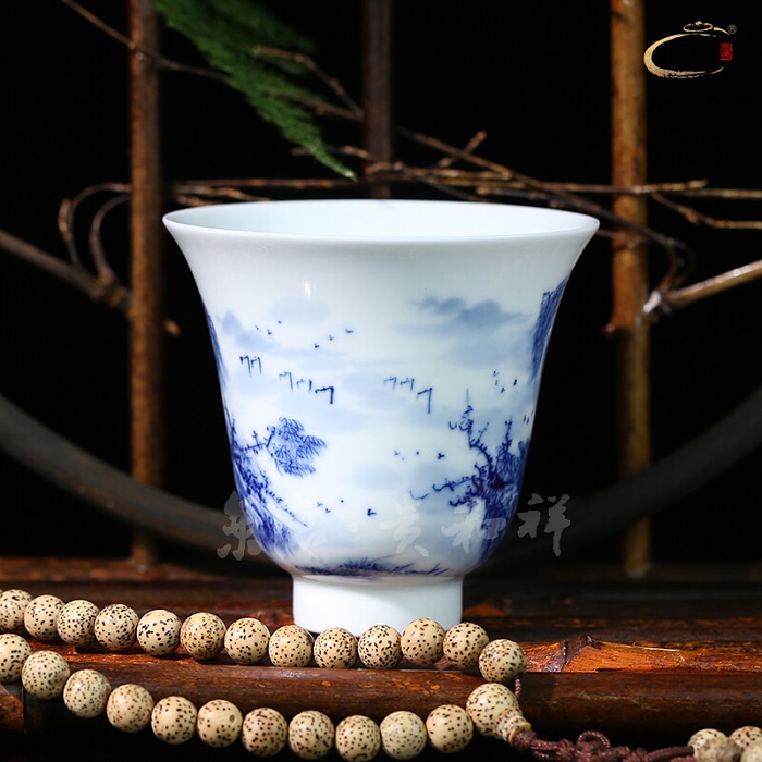 And auspicious all hand cup jingdezhen blue And white hechi master kung fu tea set ceramic tea cup cup