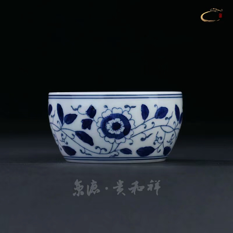 Jingdezhen blue and white kung fu jing DE and auspicious hand - made teacup high temperature ceramic tea set master single cylinder cup cup