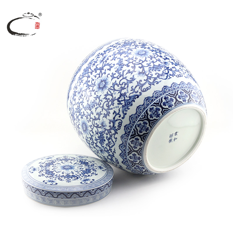 And auspicious jingdezhen blue And white large caddy fixings hand - made ceramic tea packaging gift boxes storage tank furnishing articles