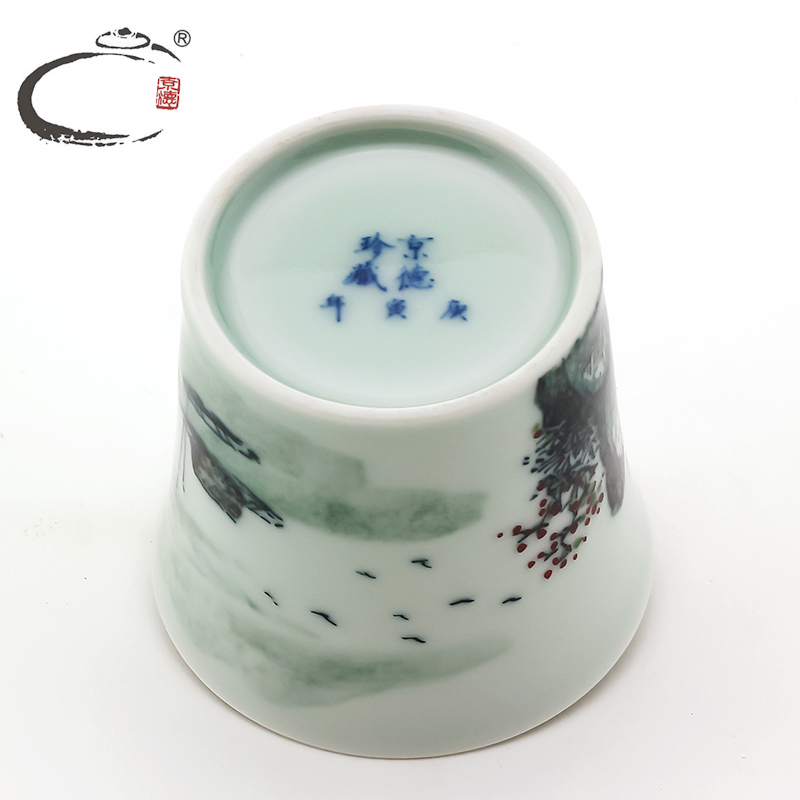 And auspicious color And blue And white porcelain cups cup sample tea cup beakers jing DE collection landscape green glaze cup