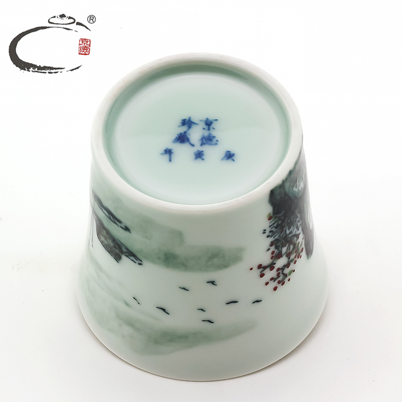 And auspicious color And blue And white porcelain cups cup sample tea cup beakers jing DE collection landscape green glaze cup