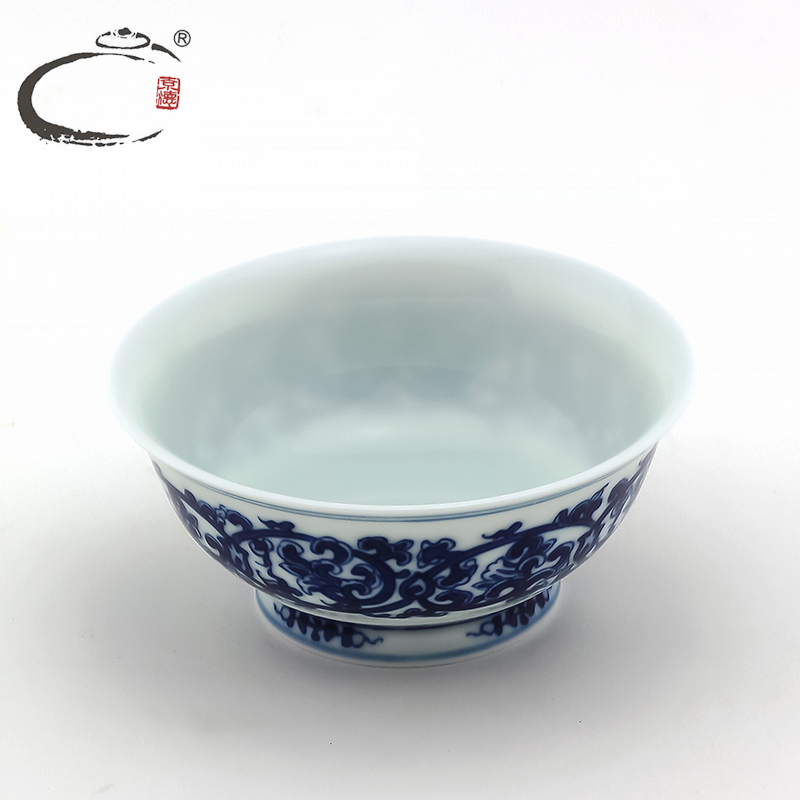 And auspicious sample tea cup jingdezhen hand - made tea cups manual blue And white porcelain bowl with double peony cup master CPU