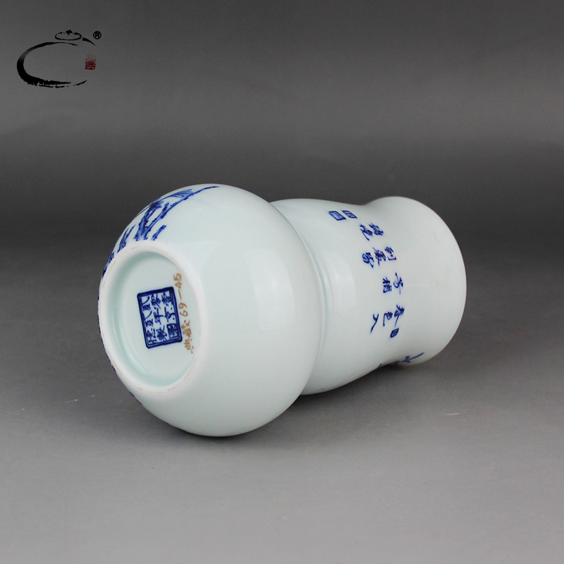 And auspicious jing DE ceramics jingdezhen blue And white flower on the flat receptacle hand - made gourd vase crafts gifts