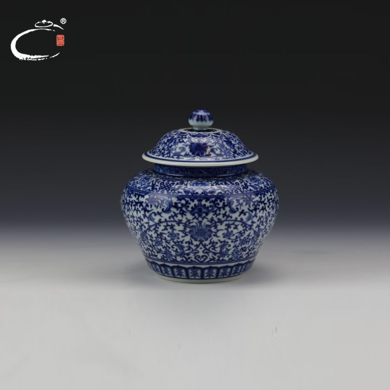 Jingdezhen and auspicious up ceramic tea caddy fixings large seal tank storage POTS pu - erh tea cake wake packing gift box