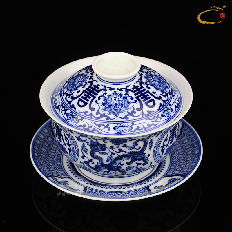 And auspicious tureen jingdezhen blue And white ceramic checking tea set three hand - made porcelain cover cup to make tea bowl bowl