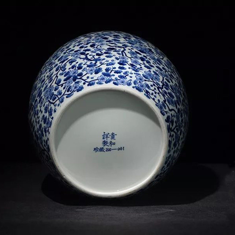 And auspicious jingdezhen blue And white porcelain fu And caddy fixings hand - made ceramic POTS awake honeypots tea packaging gift box