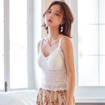 Lace Small Harnesses Vest Womens Summer Net Red Pops 100 lap outside wearing of the bottom inner lap sexy V collar blouse