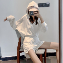 Fashion set women 2021 Autumn New loose hooded thin sweater simple solid color elastic waist shorts tide