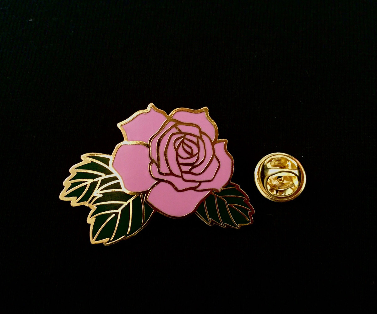 sjtpanda自制潮牌粉色玫瑰绿叶胸针原创限量配饰胸章街头徽章